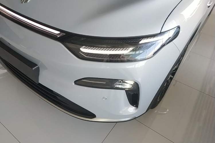 Used Leapmotor C11 2026 All-Electric 640 LiDAR Prestige Edition Left Front Headlight
