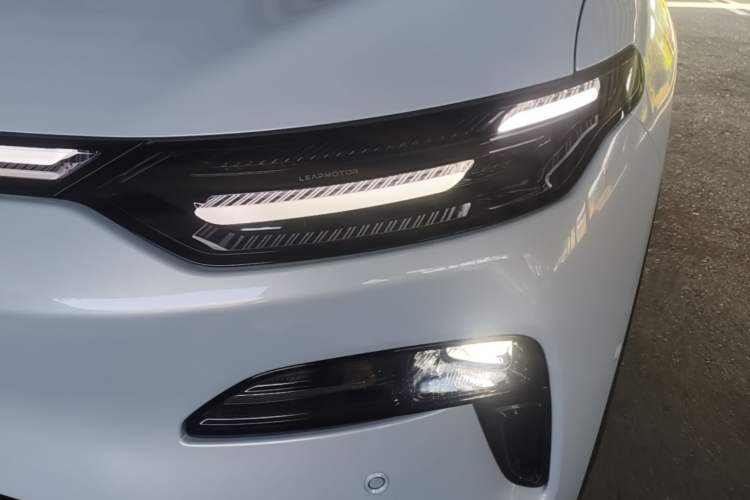 Used Leapmotor C11 2026 All-Electric 640 LiDAR Prestige Edition Left Front Headlight