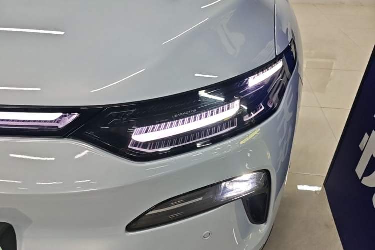 Used Leapmotor C11 2026 All-Electric 640 LiDAR Prestige Edition Left Front Headlight