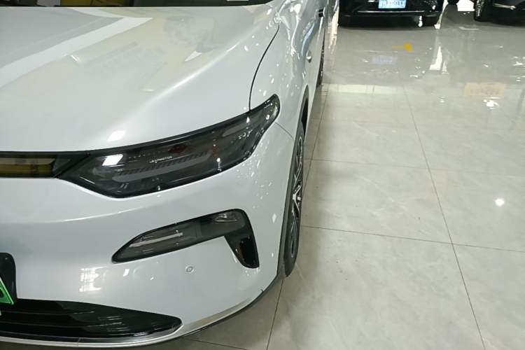 Used Leapmotor C11 2026 Range-Extended 300 LiDAR Prestige Edition Left Front Headlight
