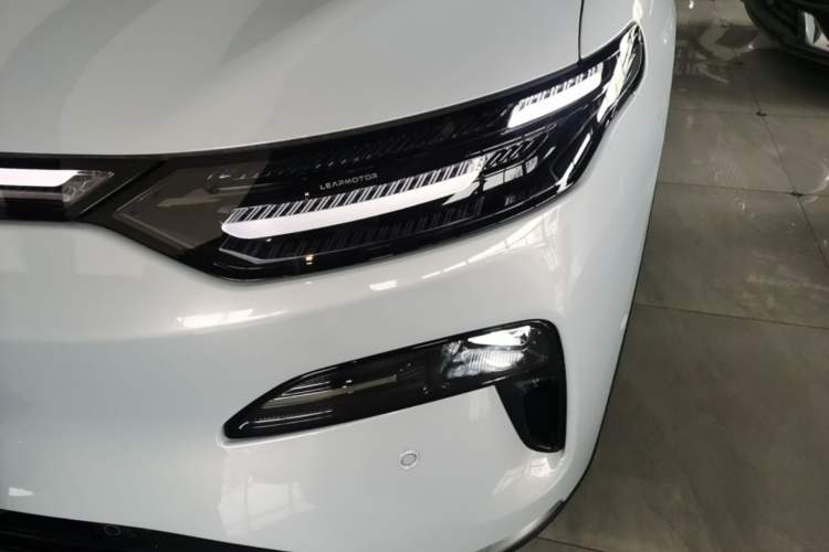 Used Leapmotor C11 2026 All-Electric 640 LiDAR Prestige Edition Left Front Headlight