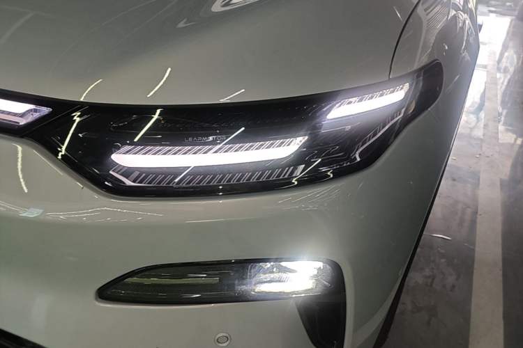 Used Leapmotor C11 2026 All-Electric 640 LiDAR Prestige Edition Left Front Headlight