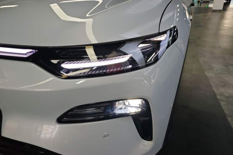 Used Leapmotor C11 2026 All-Electric 640 LiDAR Prestige Edition Left Front Headlight