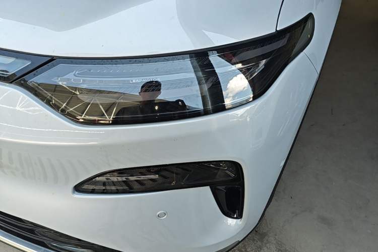 Used Leapmotor C11 2026 All-Electric 640 LiDAR Prestige Edition Left Front Headlight