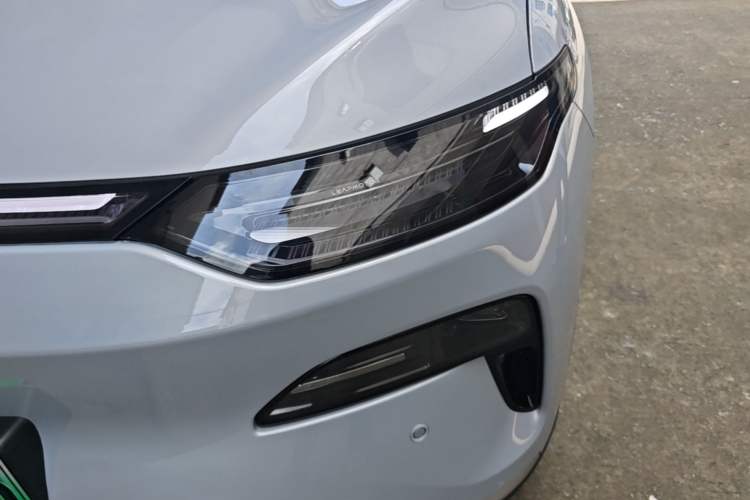 Used Leapmotor C11 2026 All-Electric 640 LiDAR Prestige Edition Left Front Headlight