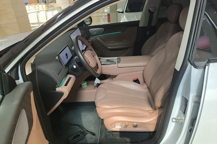 Used Leapmotor C11 2026 All-Electric 640 LiDAR Prestige Edition Left Front Seat