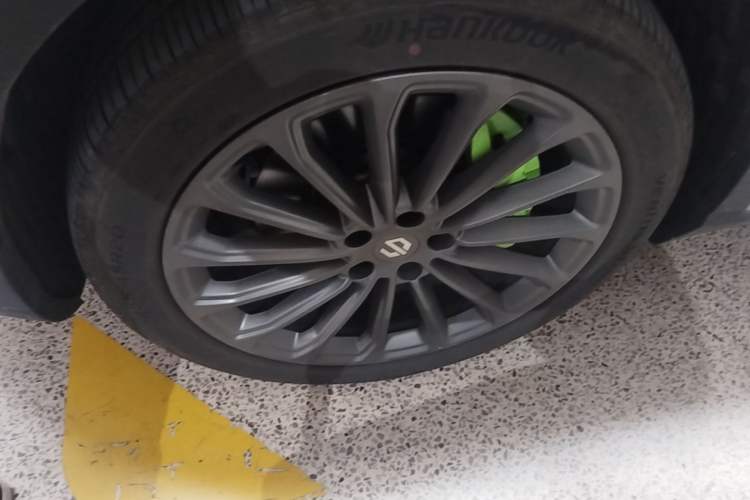 Used Leapmotor C11 2026 All-Electric 640 LiDAR Edition Left Front Wheel Hub