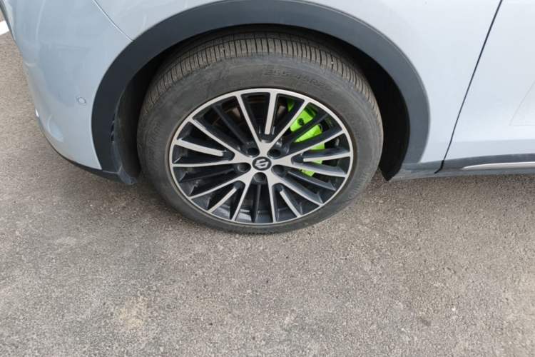 Used Leapmotor C11 2026 All-Electric 640 LiDAR Prestige Edition Left Front Wheel Hub