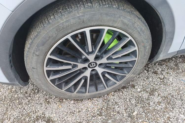 Used Leapmotor C11 2026 All-Electric 640 LiDAR Prestige Edition Left Front Wheel Hub