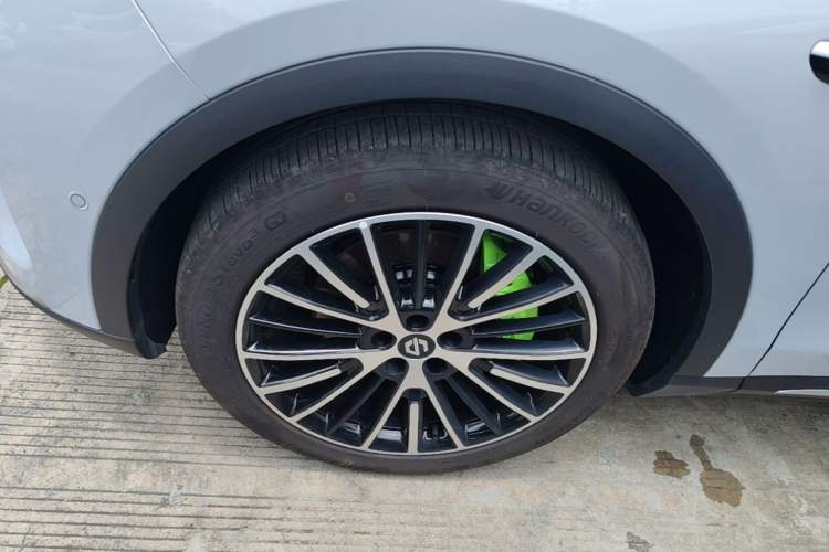 Used Leapmotor C11 2026 All-Electric 640 LiDAR Prestige Edition Left Front Wheel Hub