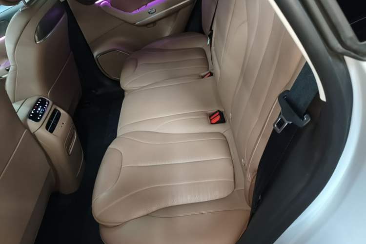 Used Leapmotor C11 2026 All-Electric 640 LiDAR Prestige Edition Left Rear Seat