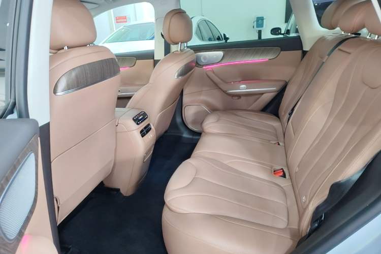 Used Leapmotor C11 2026 All-Electric 640 LiDAR Prestige Edition Left Rear Seat