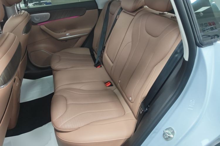 Used Leapmotor C11 2026 All-Electric 640 LiDAR Prestige Edition Left Rear Seat