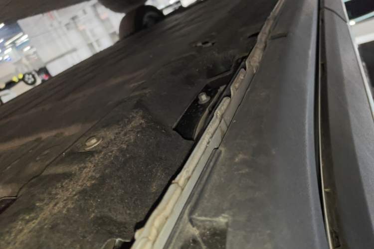 Used Leapmotor C11 2026 All-Electric 640 LiDAR Prestige Edition Left Side Sill