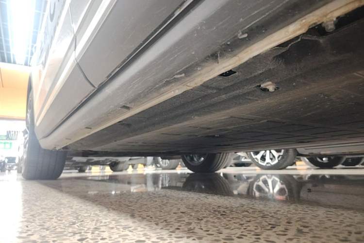 Used Leapmotor C11 2026 All-Electric 640 LiDAR Prestige Edition Left Side Sill