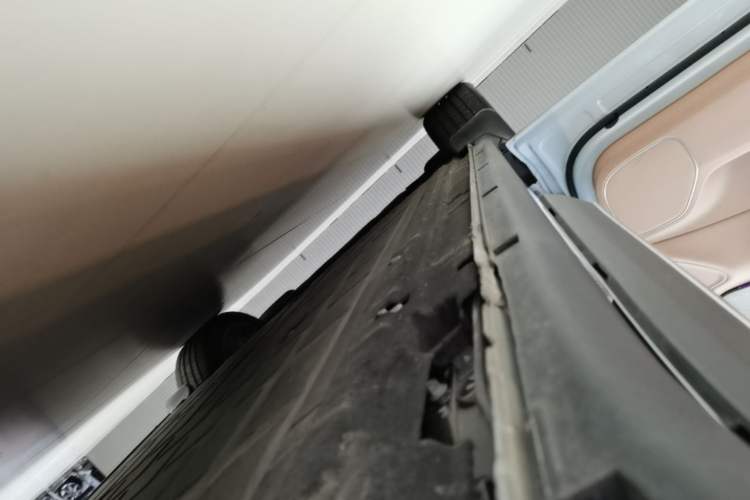 Used Leapmotor C11 2026 All-Electric 640 LiDAR Prestige Edition Left Side Sill