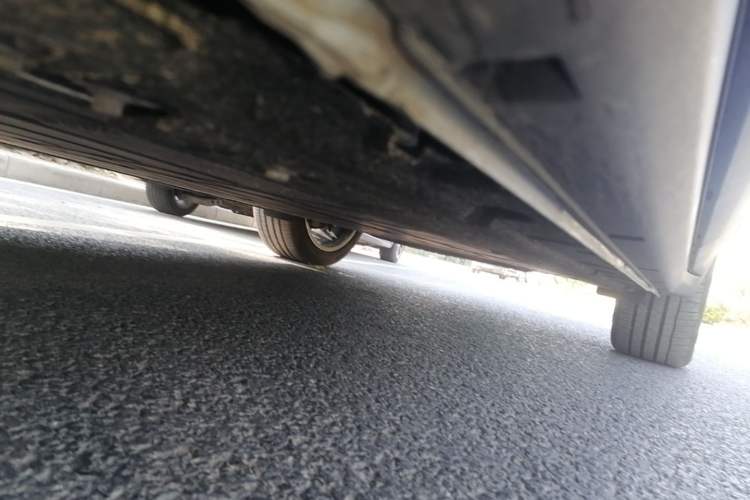 Used Leapmotor C11 2026 All-Electric 640 LiDAR Prestige Edition Left Side Sill