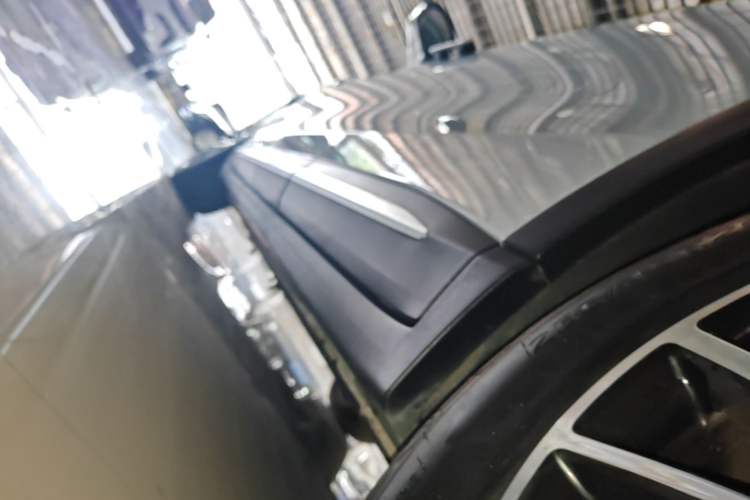 Used Leapmotor C11 2026 All-Electric 640 LiDAR Prestige Edition Left Side Sill