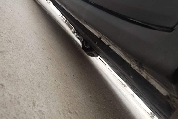 Used Leapmotor C11 2026 All-Electric 640 LiDAR Prestige Edition Left Side Sill