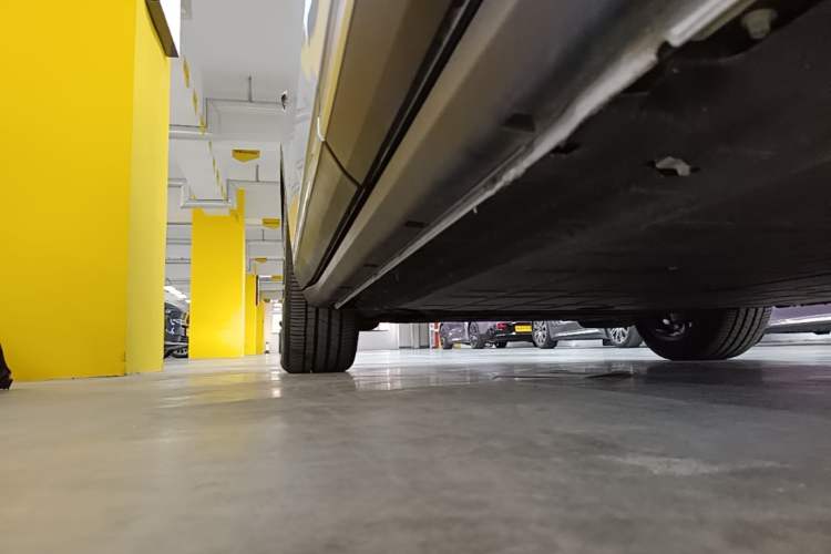 Used Leapmotor C11 2026 All-Electric 640 LiDAR Prestige Edition Left Side Sill