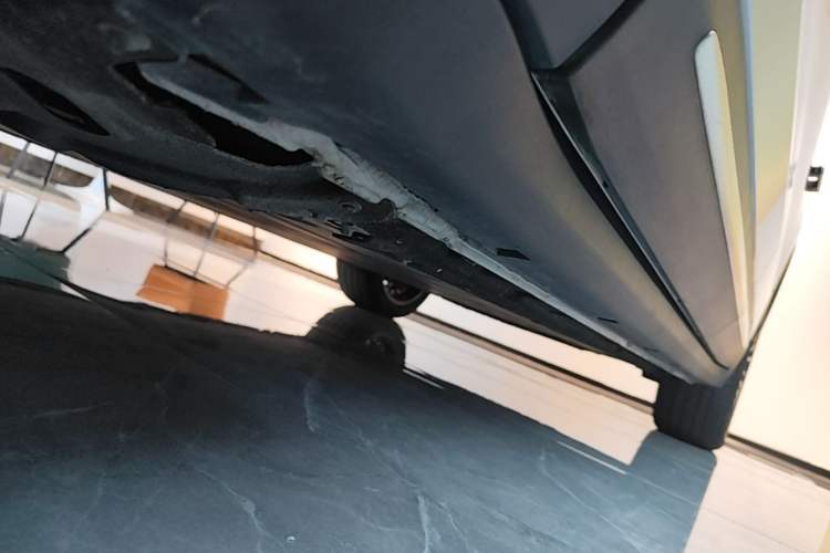 Used Leapmotor C11 2026 All-Electric 640 LiDAR Prestige Edition Left Side Sill