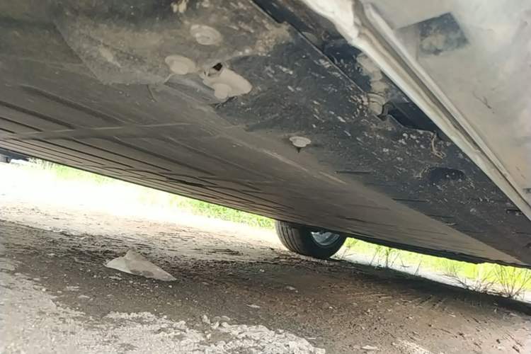 Used Leapmotor C11 2026 All-Electric 640 LiDAR Prestige Edition Left Side Sill