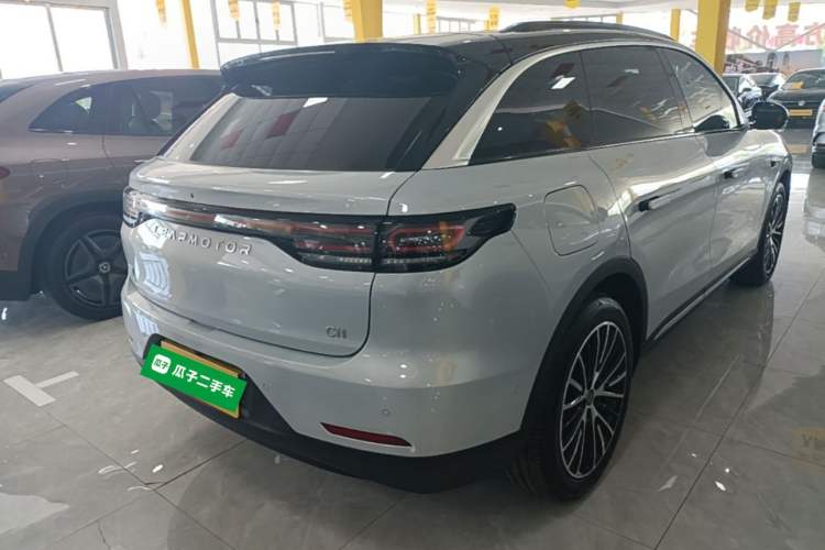 Used Leapmotor C11 2026 Range-Extended 300 LiDAR Prestige Edition Rear Right 45 Deg