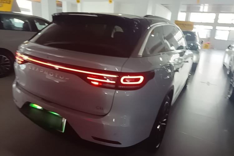 Used Leapmotor C11 2026 All-Electric 640 LiDAR Prestige Edition Rear Right 45 Deg