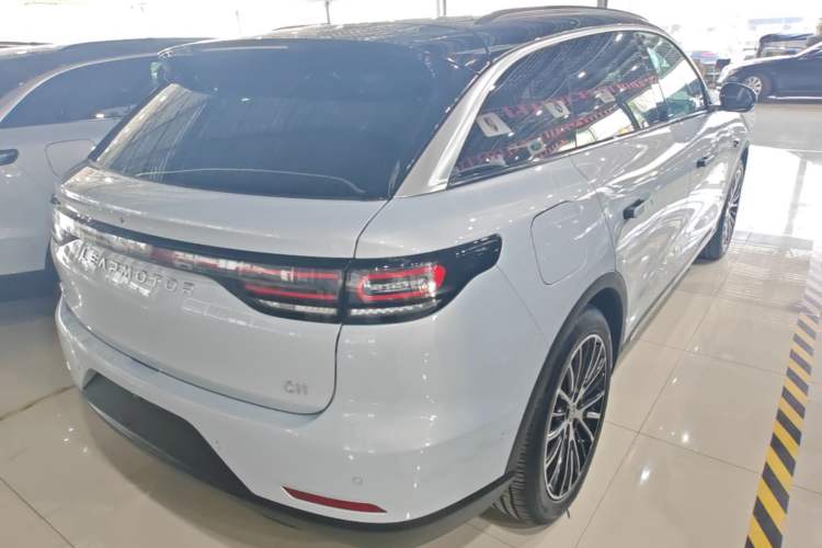 Used Leapmotor C11 2026 All-Electric 640 LiDAR Prestige Edition Rear Right 45 Deg