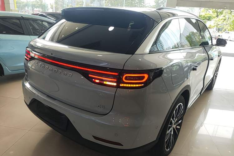Used Leapmotor C11 2026 All-Electric 640 LiDAR Prestige Edition Rear Right 45 Deg