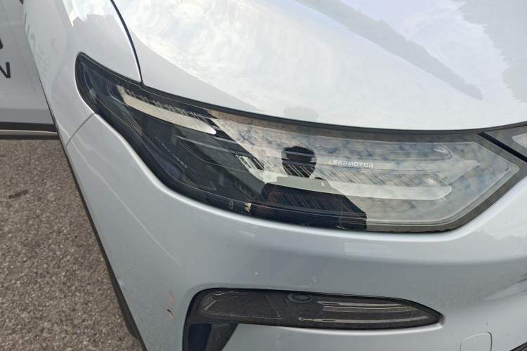 Used Leapmotor C11 2026 All-Electric 640 LiDAR Prestige Edition Right Front Headlight