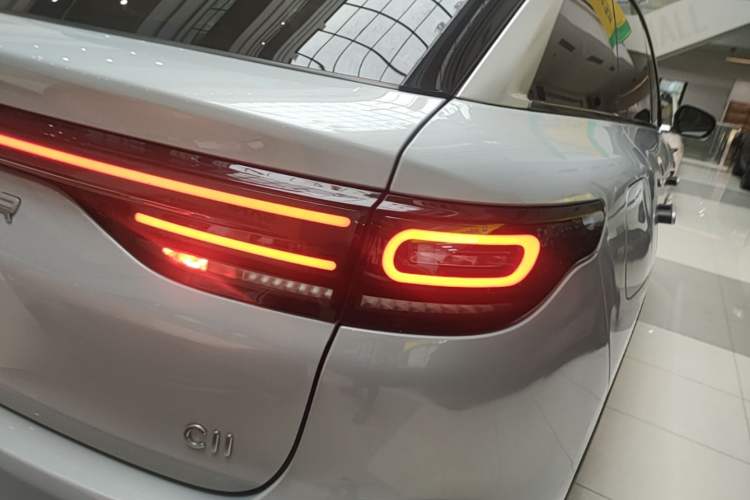 Used Leapmotor C11 2026 All-Electric 640 LiDAR Prestige Edition Right Rear Taillight