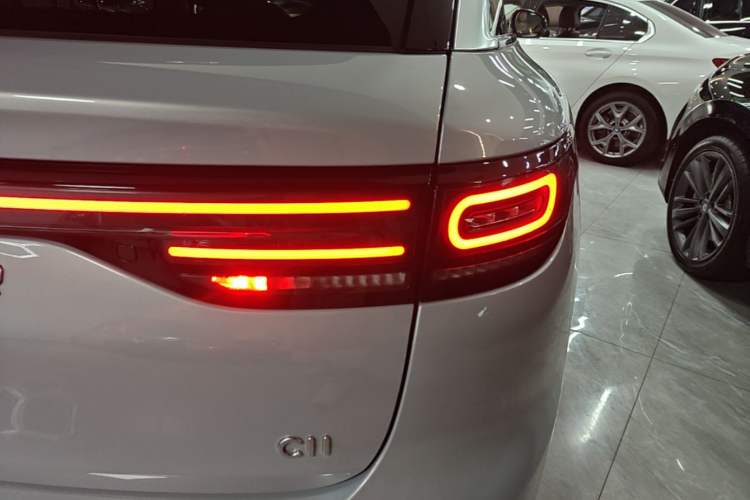 Used Leapmotor C11 2026 All-Electric 640 LiDAR Prestige Edition Right Rear Taillight