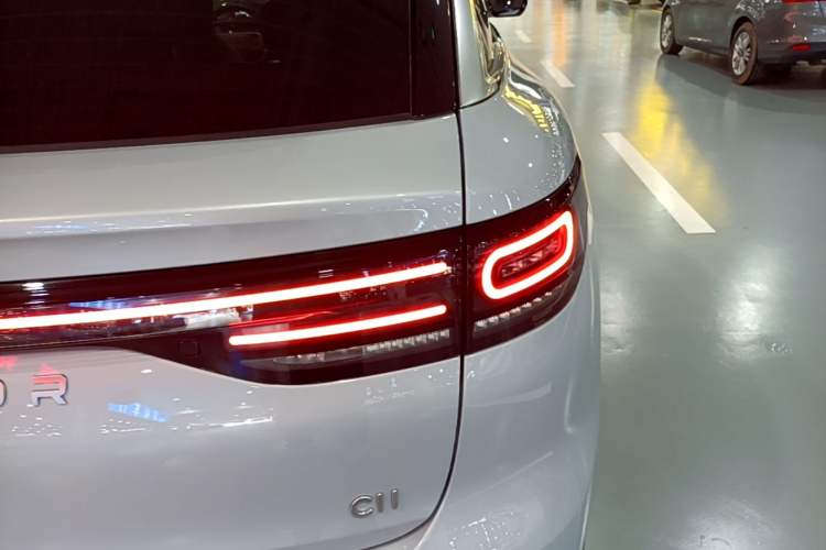 Used Leapmotor C11 2026 All-Electric 640 LiDAR Prestige Edition Right Rear Taillight