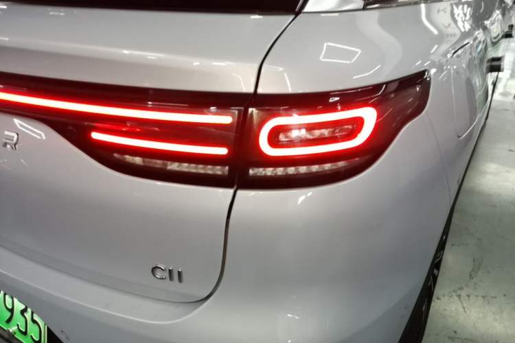 Used Leapmotor C11 2026 All-Electric 640 LiDAR Prestige Edition Right Rear Taillight