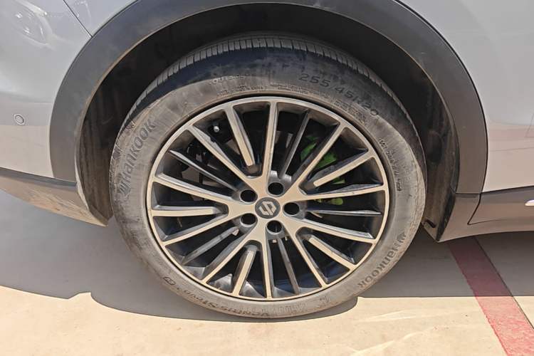 Used Leapmotor C11 2026 All-Electric 640 LiDAR Prestige Edition Right Rear Wheel Hub
