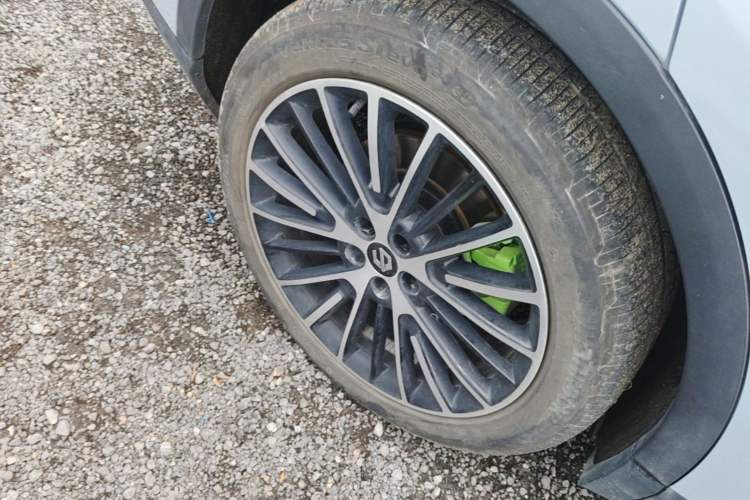 Used Leapmotor C11 2026 All-Electric 640 LiDAR Prestige Edition Right Rear Wheel Hub