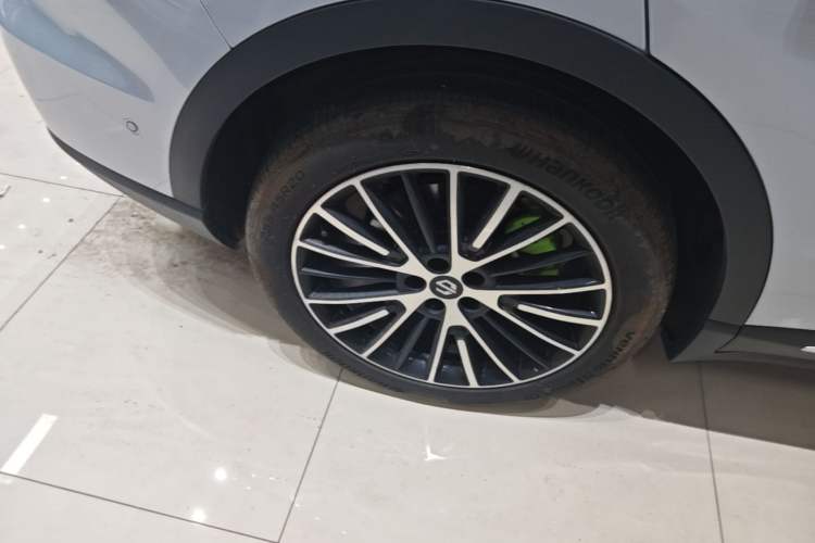 Used Leapmotor C11 2026 All-Electric 640 LiDAR Prestige Edition Right Rear Wheel Hub