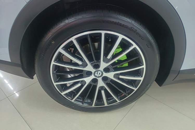 Used Leapmotor C11 2026 All-Electric 640 LiDAR Prestige Edition Right Rear Wheel Hub