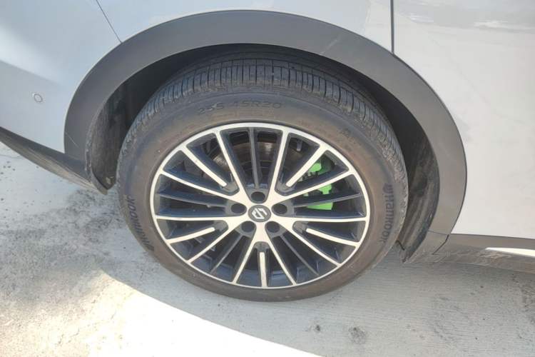 Used Leapmotor C11 2026 All-Electric 640 LiDAR Prestige Edition Right Rear Wheel Hub