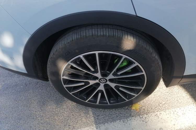 Used Leapmotor C11 2026 All-Electric 640 LiDAR Prestige Edition Right Rear Wheel Hub