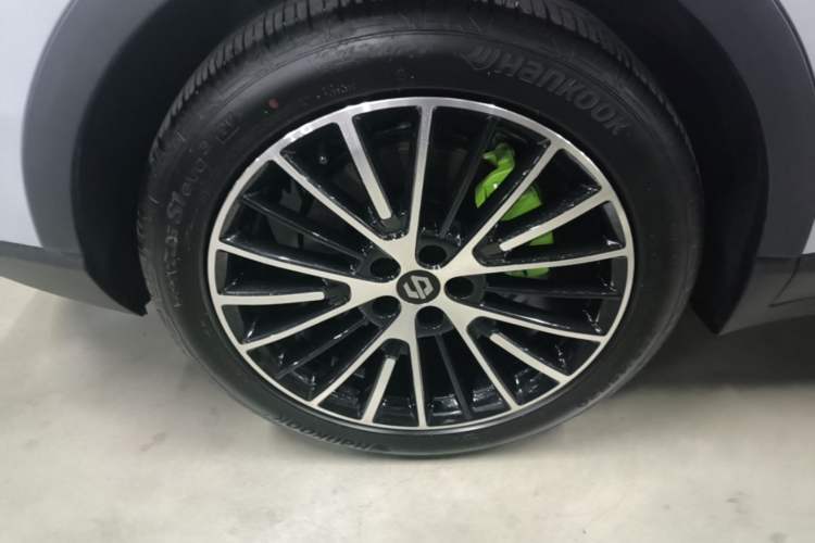 Used Leapmotor C11 2026 All-Electric 640 LiDAR Prestige Edition Right Rear Wheel Hub