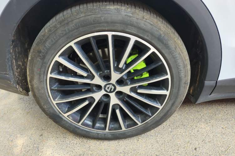 Used Leapmotor C11 2026 All-Electric 640 LiDAR Prestige Edition Right Rear Wheel Hub