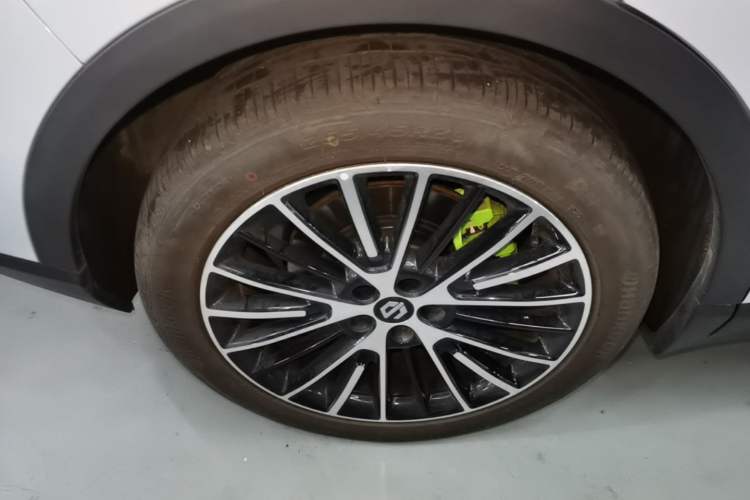 Used Leapmotor C11 2026 All-Electric 640 LiDAR Prestige Edition Right Rear Wheel Hub