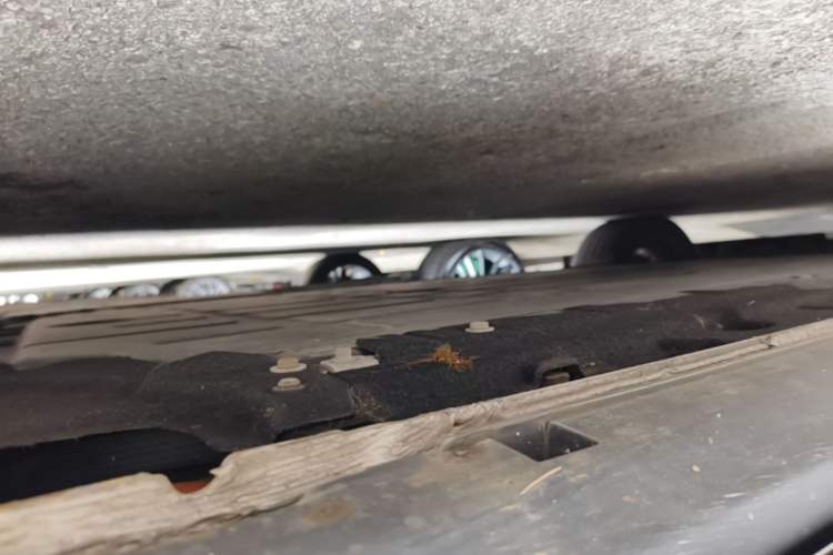 Used Leapmotor C11 2026 All-Electric 640 LiDAR Prestige Edition Right Side Sill