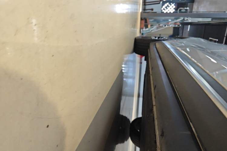 Used Leapmotor C11 2026 All-Electric 640 LiDAR Prestige Edition Right Side Sill