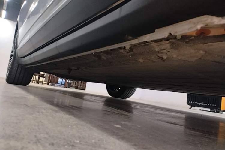 Used Leapmotor C11 2026 All-Electric 640 LiDAR Prestige Edition Right Side Sill