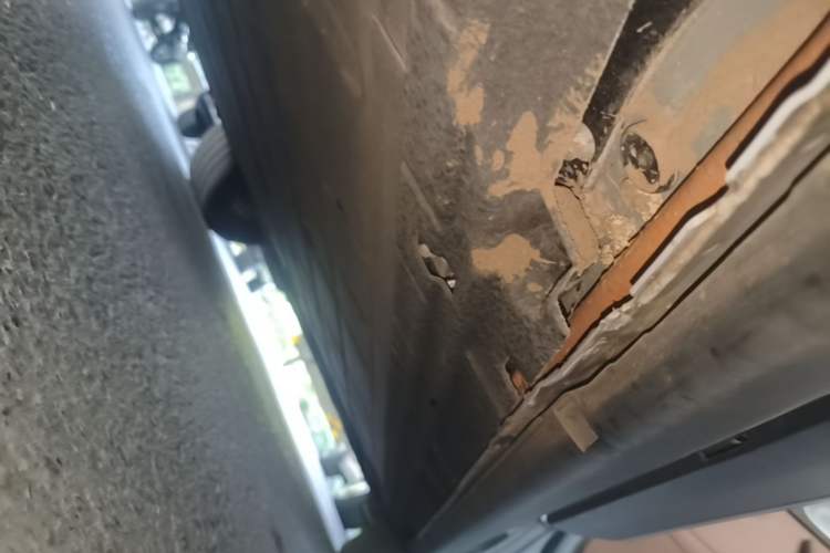 Used Leapmotor C11 2026 All-Electric 640 LiDAR Prestige Edition Right Side Sill