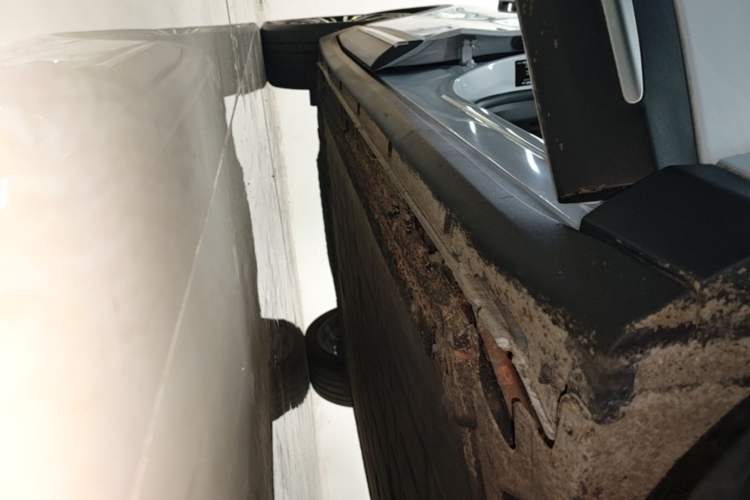 Used Leapmotor C11 2026 All-Electric 640 LiDAR Prestige Edition Right Side Sill
