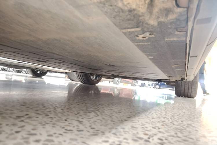 Used Leapmotor C11 2026 All-Electric 640 LiDAR Prestige Edition Right Side Sill